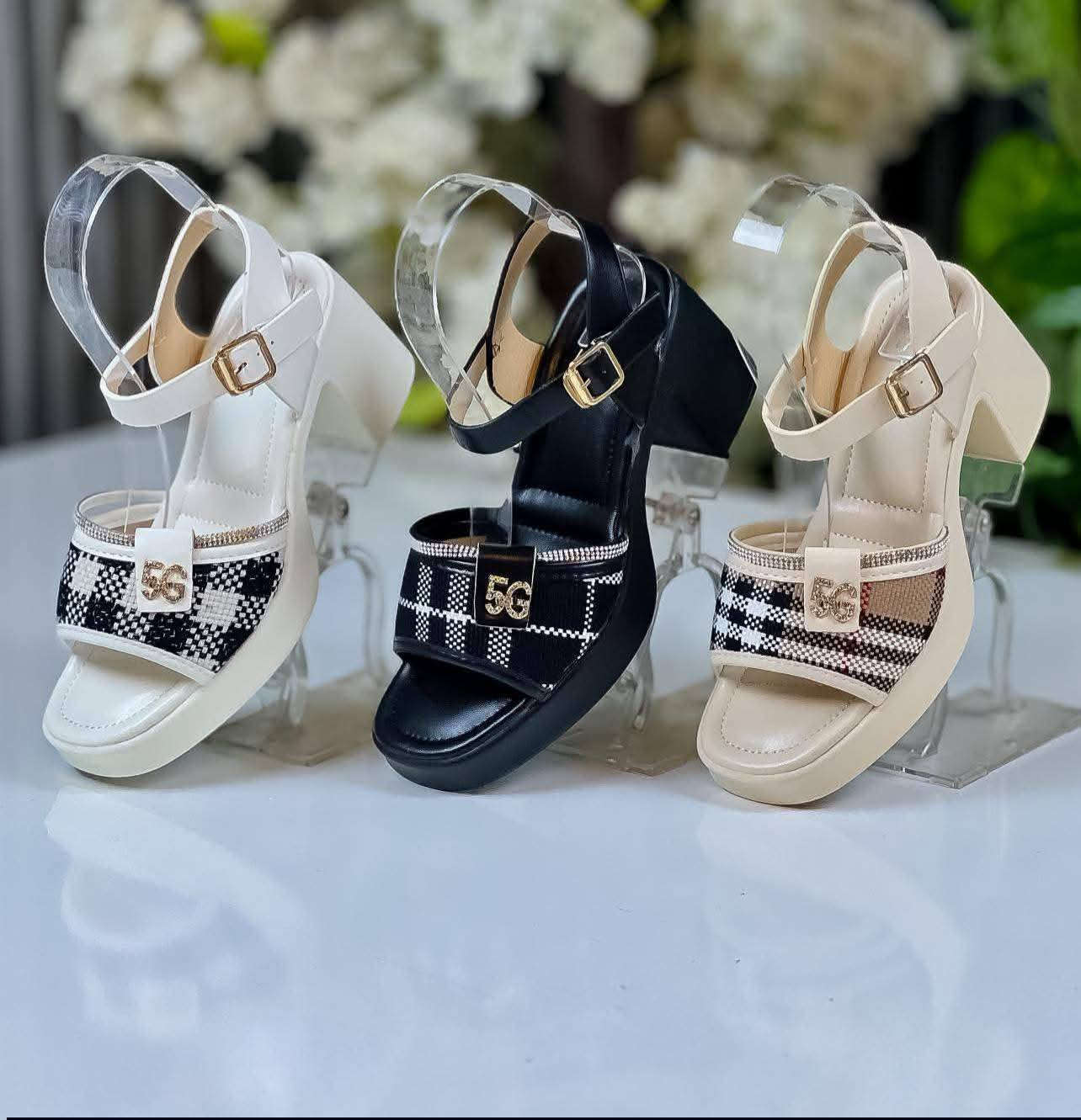 حذاء نسائي انيق ..ومريح الوزن صفر طبي درجه اولى♥️ كعب 5 سنتم..فلوريتايم♥️ 

 السعر 13 الاف

القياسات 37.38.39.40.41

‏‎❇️ متوفرة خدمة توصيل 🚕 لجميع المحافظات ❇️

للحجز والاستفسار 
على خاص


**إذا كنت صاحب هذا الإعلان وتريد حذفه لأي سبب، رجاءا أرسل رسالة إلى الدعم الفني**