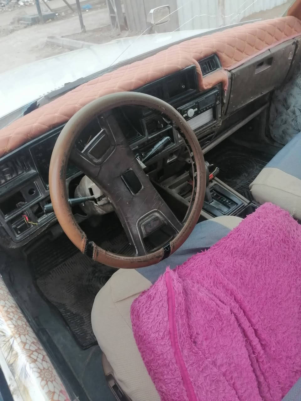 السلام عليكم سوبر كراون مكينه وكير ونجي تخم تاير حداديه رقم انبار صدامي وكاله عامه مكان ناصريه مركز سعر20وبيه مجال استفسار ***********
