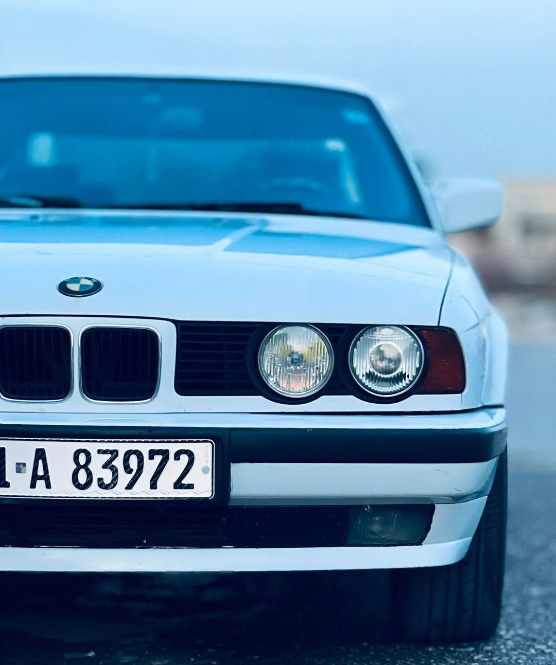 السلام عليكم 525 اصل
 مديل 1990 
صبغ احزام  بيها  السيارة
 من كلشي مكفوله   كفاله عامه 
من الكهربائية 
 و الضربه و طخه حجر صالنصا  بعدو عليها 
 مكينه فل اصل قبل شهر شاد المكينه حاويه 
(السعر )
تفاصيل ماسنجر و اتصال واتساب
***********
