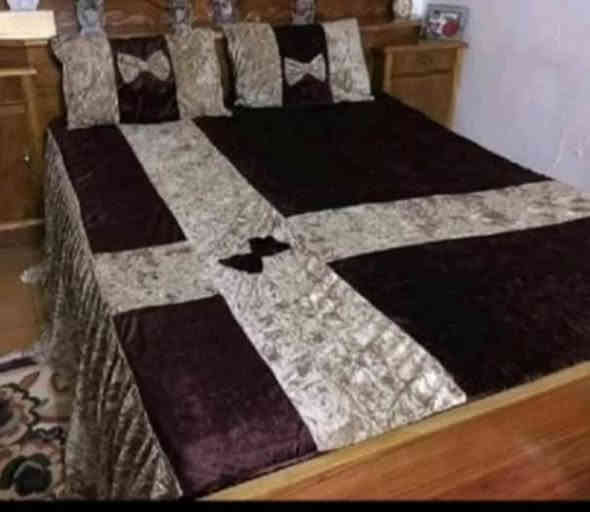 خياطه نور زهراء انوع الاقمشة بأسعار مناسب حسب الطلب زبون اللحجز واتساب ***********
