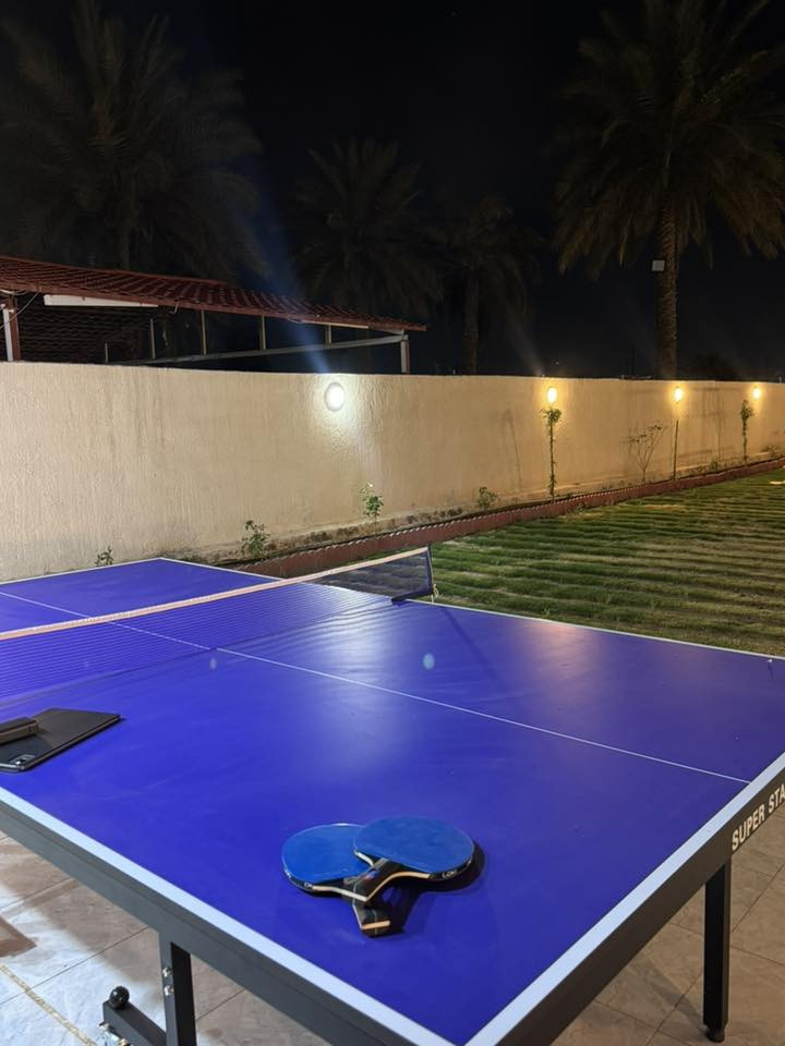 🌴✨ مزرعة مارڤيا الشاطئية ✨🌴
استمتع بأجمل الأوقات مع العائلة والأصدقاء في أجواء طبيعة وإطلالة ساحرة على نهر دجلة 💙

🔹 التفاصيل والخدمات:
🏊‍♂️ مسبح كبير مناسب للكبار والأطفال (5×14)
🌳 4 حدائق بإطلالة مباشرة على النهر
🎉 صالة مناسبات عملاقة تتسع من 50 إلى 80 شخص
🪑 جلسات خارجية مريحة
🍳 مطبخ متكامل
🔥 أماكن مخصصة للشواء
🎠 ألعاب أطفال (مراجيح + زحليقة)
🎮 لعبة الفيشة + مناضدة
🚿 حمامات عدد 2
⚡ كهرباء 24 ساعة
🚗 كراج يتسع لـ 10 سيارات

✅ المزرعة موثوقة على تطبيق "أجرلي"

📞 للحجز والاستفسار (واتساب): ***********

✨ مكان مثالي للراحة، المناسبات، وقضاء وقت ممتع بعيد عن ضوضاء المدينة
