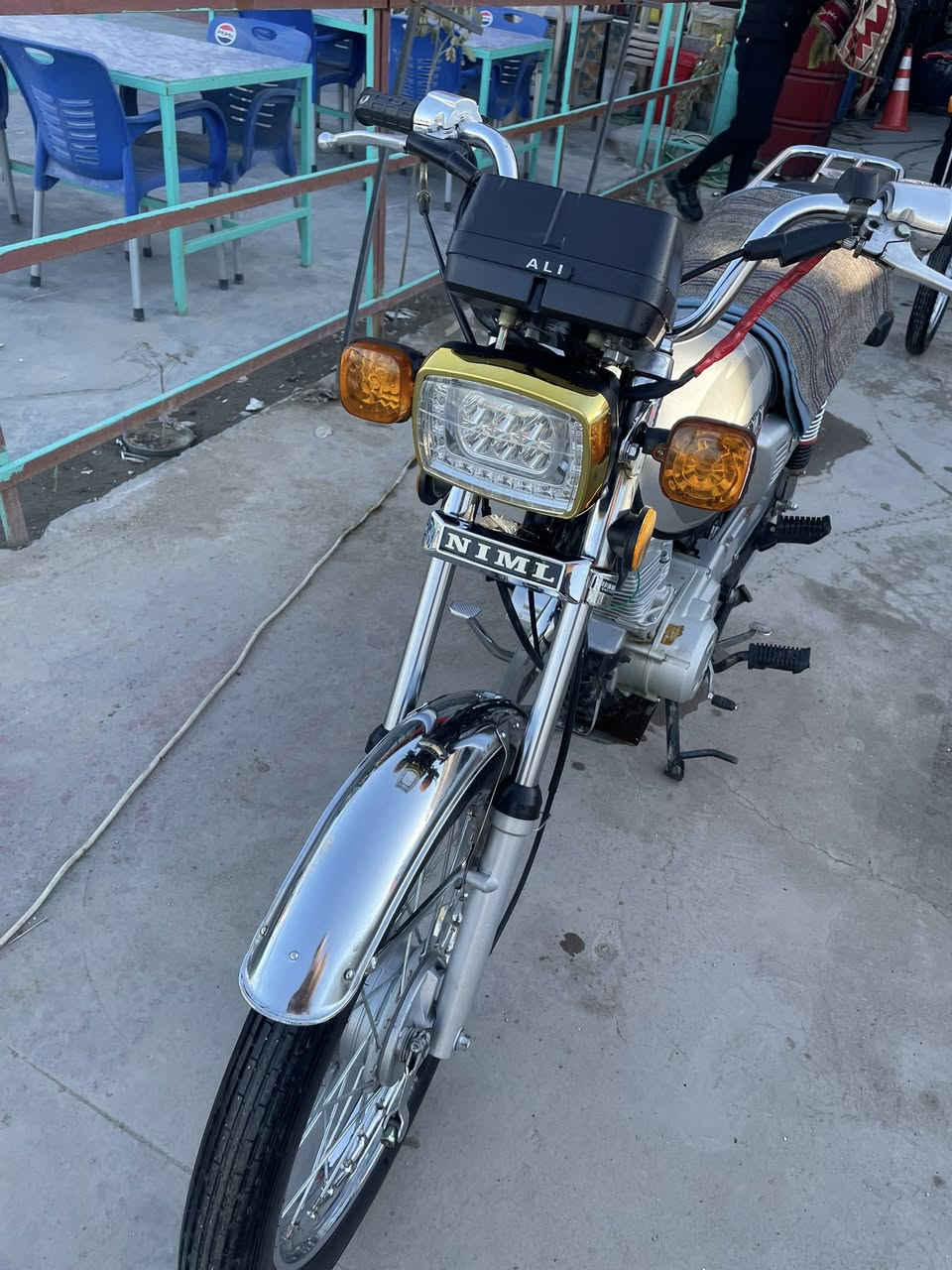 السلام عليكم
دراجه نامه 3 احرف 
مكينه خرسه ما مفتوحه صبانه ماممدود عليها 
موديل ٢٤ طالعه بل ٢٥ اوراق 
دراجه خير من الله سرعه و معدل 
نضافه فول دراجه ما متعوبه تخبل افتر بس بل منطقه بيها 
السعر ٦٥٠ وبيها مجال الشراي يشلع عيوني اذا فلوسه كامله مو شراي لا تعلق 
🤍🧿
مكاني بابل /الأسكندريه قرب الدله 
(طريق بغداد كربلاء مسيب)


**إذا كنت صاحب هذا الإعلان وتريد حذفه لأي سبب، رجاءا أرسل رسالة إلى الدعم الفني**