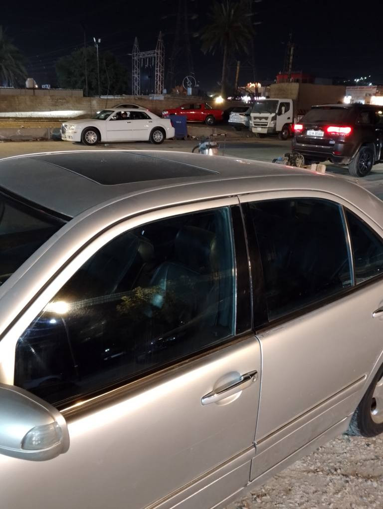 مارسدس ام عيون خراطيم ٦ سلندر فوال واحد عل واحد لمتد غرفه جلد ٣ تجاوي فتحه برده كهرباء كير ديفور اسلايت جام اتريك وين ميعجبك السعر ٩٥ امروس حسب القناعه سنويه ورقام جدد *********** بغداد العامريه بغداد, العراق
