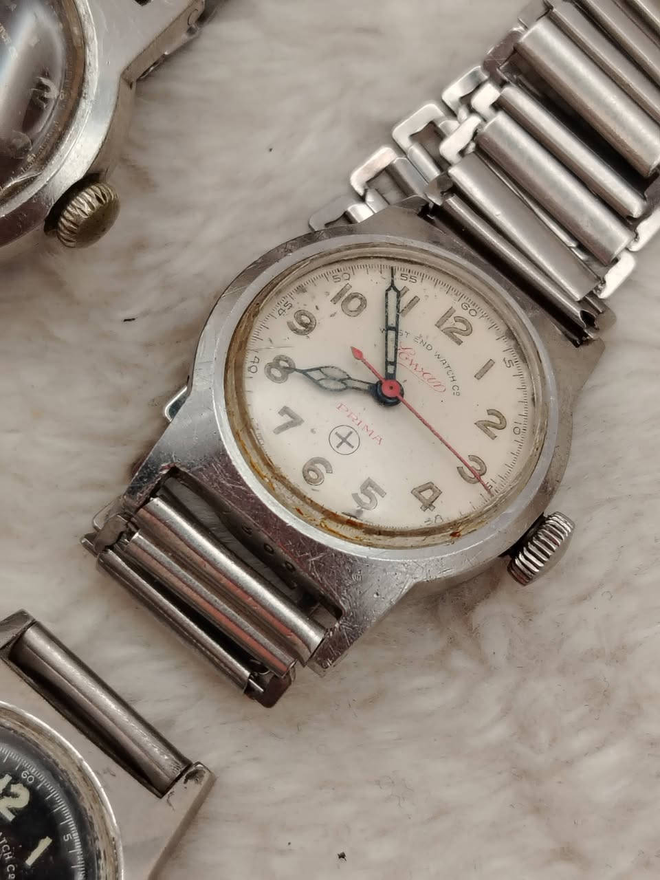 شلعة ويست اند ٦ قطع نصب تكويك
اقطارهن ٣١ - ٣٣

للأستفسار خاص..


**إذا كنت صاحب هذا الإعلان وتريد حذفه لأي سبب، رجاءا أرسل رسالة إلى الدعم الفني**