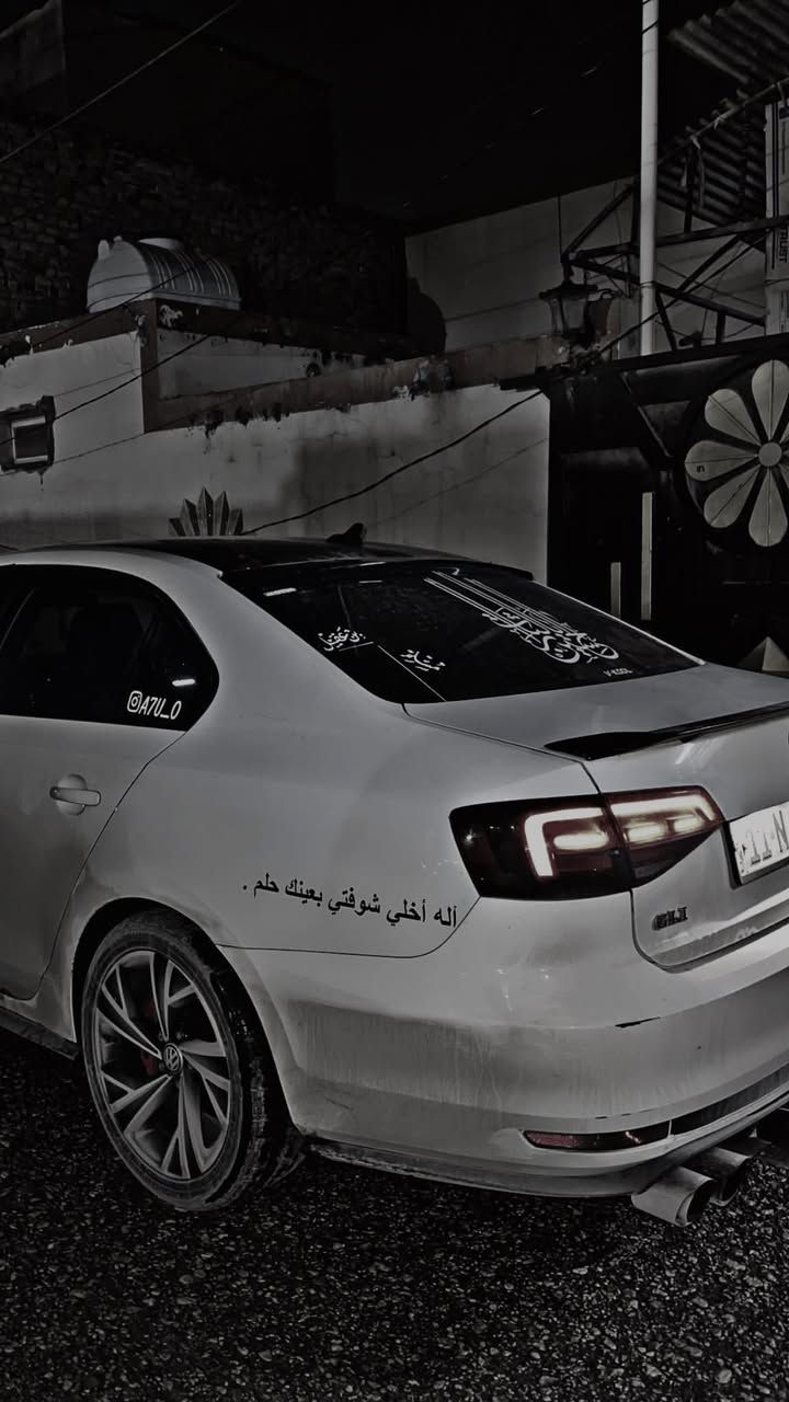 سلام عليكم فولكس واگن جيتا 2018 تو كلر قماره بلادي اسود محرك 1.8 توربو بيها 3 صبغ وبيها بين الباب شبر صبغ فول مواصفات شاشه جبيره كشنات جلد مخمل كنتاره تدفئه كشنات ومرايات 
التزويد والمواصفات :
سلايد 
داخل اسود بلادي 
بصمه 
كشنات تدفئه 
دكمة تراكشن 
شفتات ستيرن 
شاشه جبيره ابل كاربلي وكامره بلاديه 
داخل مدوشم كنتاره وجلد يم التميمي 
ارضيات GLI اصليه 
مري GLI 
ستيرن GLI فورجد
اناره LED سستم كامل لداخل 
سقف رولز رايز متغير 
دفيوزر ودعاميه ودوسات كله GLl وكاله اصلي 
بلورايز كل الجامات 
بكلايت GLI اشاره داينمك
يدة كير GLI DSG
سماعات JBLسستم كامل 
سستم زنون امامي كامل +عين الشيطان 
حلوك صالنصه كاربون فورجد حقيقي 
التزويد :🔥
دبة خلفيه فورتك ام الريمونت 
داون بايب ستيل اصلي 3.5 انج
مجاول APR
عطاس فورج اصلي 
شوته KN
برمج stage1
وبوب كورن 
سعرها ب142 وبيها مجال للتواصل خاص او واتساب او اتصال *********** عنواني مجمع بسمايه السكني
