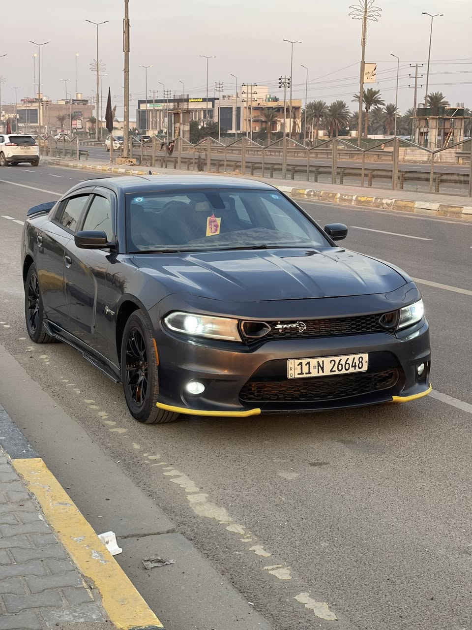 جارجر ١٦ اصل تو ويل مكينه ٣٦٠٠ نضيفه حيل السياره وجاهزه من كل شي حادثها فقط بنيد والسونار مرفق بالمنشور  كير مكينه حداديه تايرات كلها جديده سنويه لل ٢٠٣٠ باسمي السعر ١٦٨ مكاني كربلاء ***********
