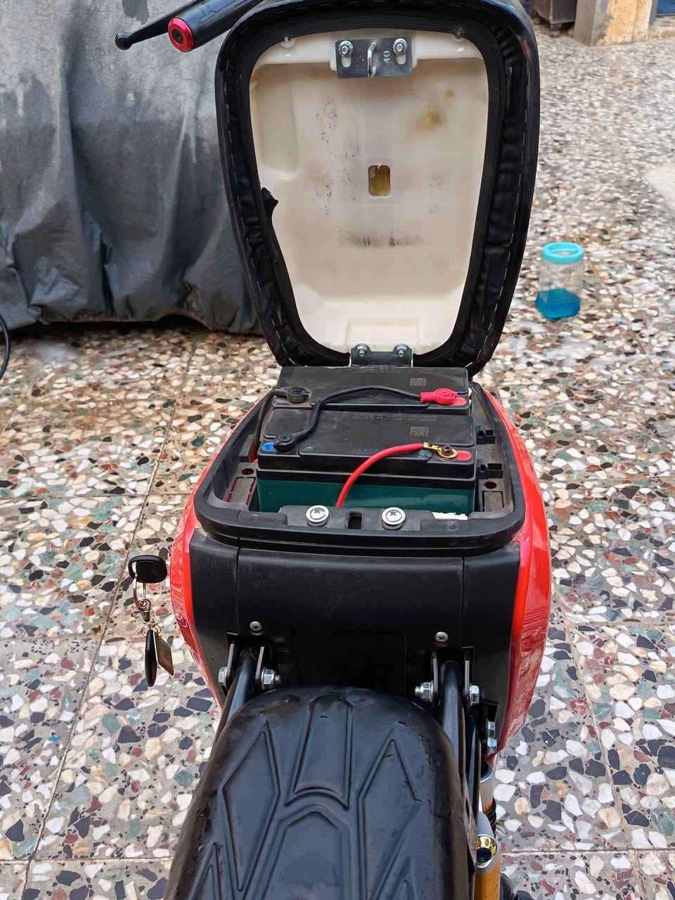 ❤السلام عليكم ❤
دراجة للبيع R8 2026 مستعملة 3 أشهر فقط بطاريات جدد السرعة الحقيقة 70 الدراجة بيها نظام بگ و بيها دي جي الدراجة جديدة الرقم ***********واتساب ❤
