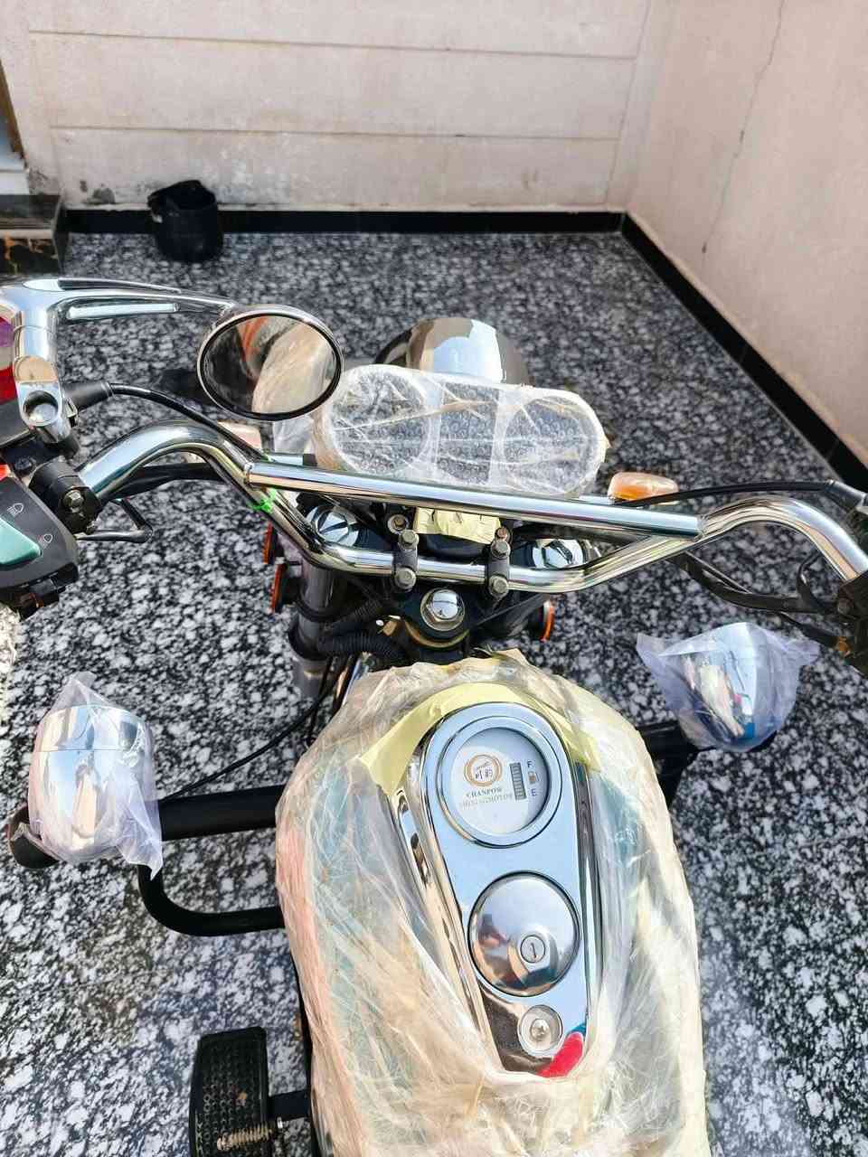 السلام عليكم جمره ٢٣ طالعة ب٢٦
ستوتة وكيل شرط 
اوراق شرط تسجل كفالة عامة كدامك الصور 
البصرة عنواني 
السعر ٢٦٥٠ مليونين و٦٥٠
الشراي يتصل متوفر واتساب رصيد 
***********
***********
