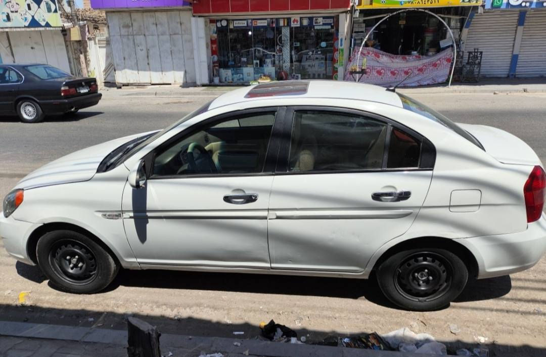 سلام عليكم ورحمة الله..
اكسنت للبيع ٢٠٠٩
بيها دحجات وبارد والسنوية ساقطة
السيارة كاملة ما عايزة شي
السعر/ ٨٢ وبيها مجال
***********
المكان النجف
