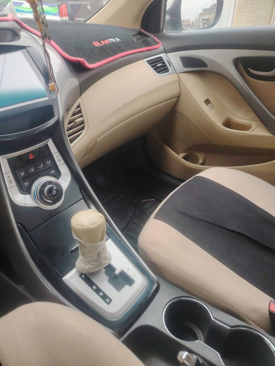 السلام عليكم النترا فول مواصفات
٢٠١٢ اشاير بالمري فتحه مكينه ١٨٠٠ رقم بغداد بأسمي السياره مكاني بغداد الحسينيه مال راشديه

سياره جديدة ١٢٢$ والمايعجه سعر يعبر المنشور وكلشي اكو بل سوك وكلمن وسعره سياره بلاديه
***********
***********
