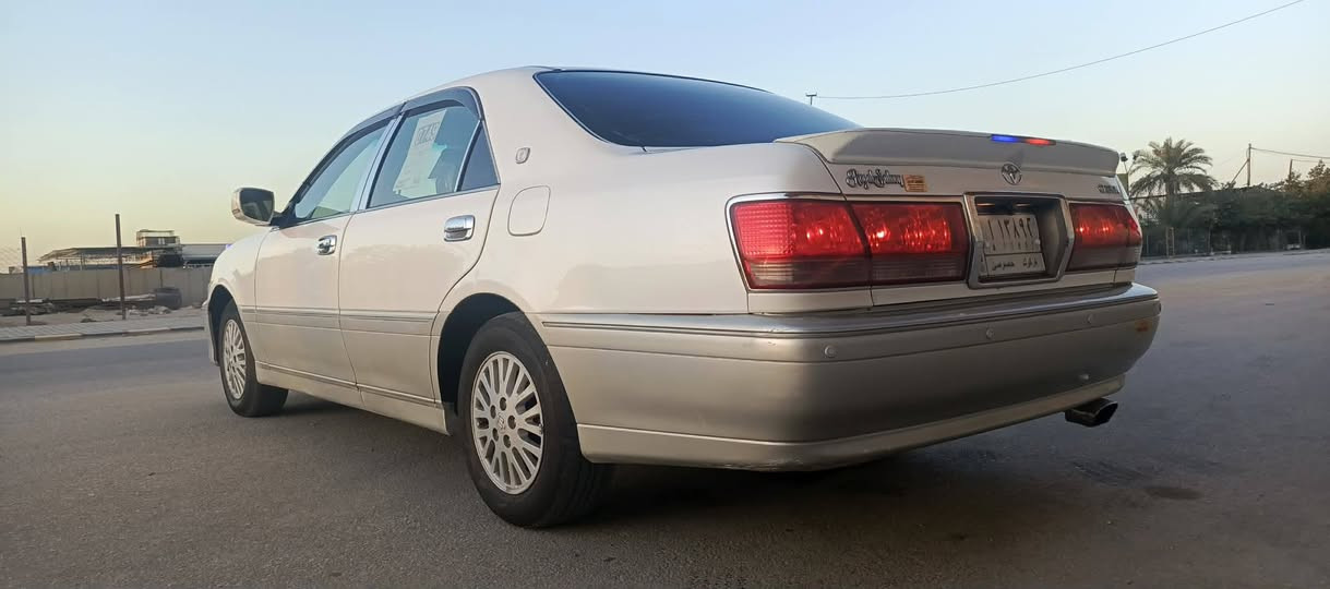 السلام عليكم ملكه للبيع 4دكم داخل جلد مكفوله من الكص ونقل جثه والاصوليات مدفوع كمرك باقي بس الرقم  ب105 وبيها مجال ***********
