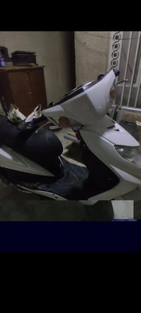 ( مكلف بالنشر  ) دراجه سكنس فحل كابريتر اي نقوصات ما بيها كهربائيات شغ...