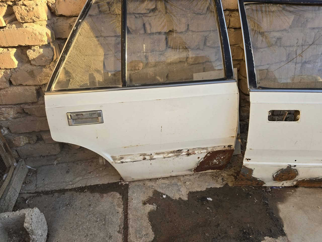 السلام عليكم باب خلفي امامي سوبر ٨٥ قيم بلي يرضي الله  واخذهن مكاني بغداد الراشدية ***********
