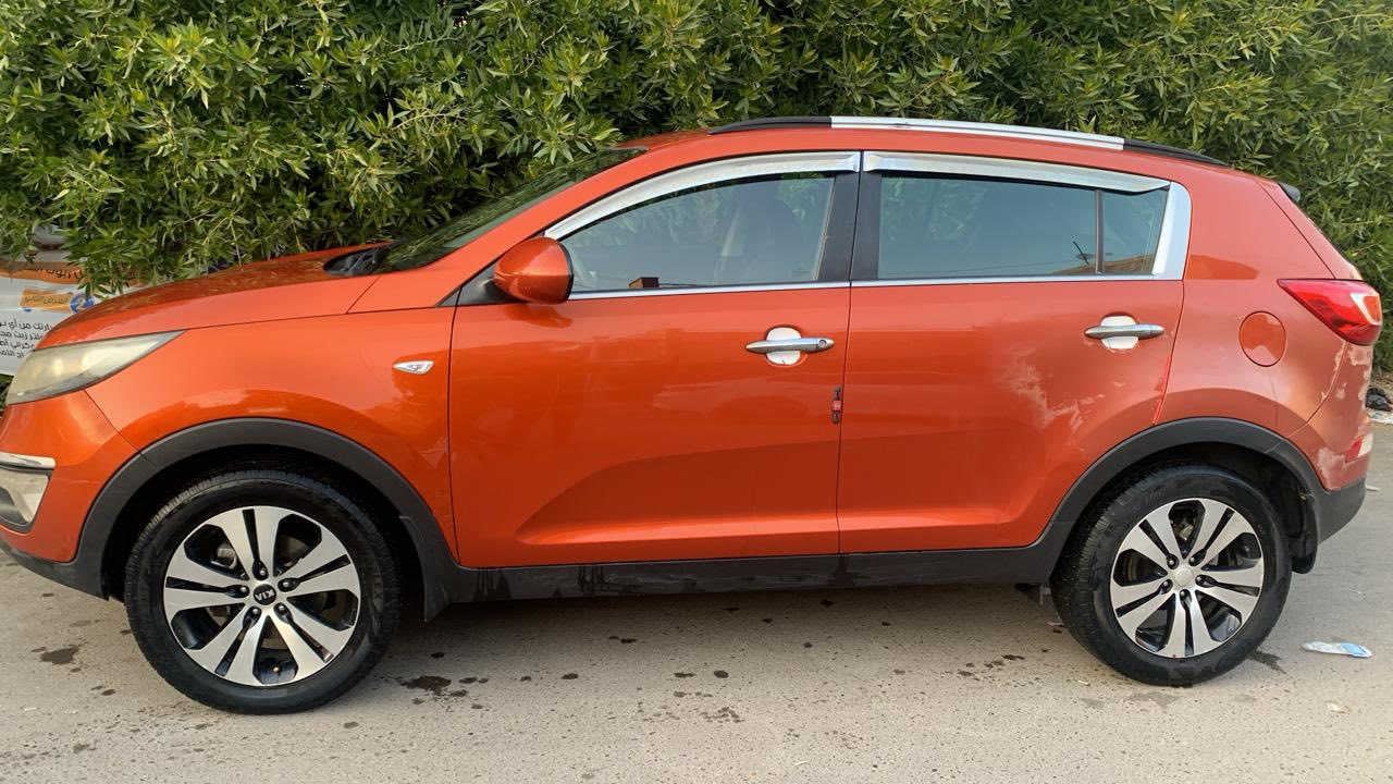 سلام عليكم من رخصه الادمن سبورتج للبيع موديل 2014 كندي بدون حادث ولاصبغ سعر 140 وبيه مجال بسيط عنوان بغداد الاعظميه رقم الجديد بغداد بأسمي تحويل ثاني يوم رقم موبايل. ***********
