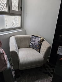 اثاث وغراض بيت مستعمل ٠٧٨٣١٤٥٩٥٥١ القنفات الكورنر ب٥٠ الف يرادلة تصليح...