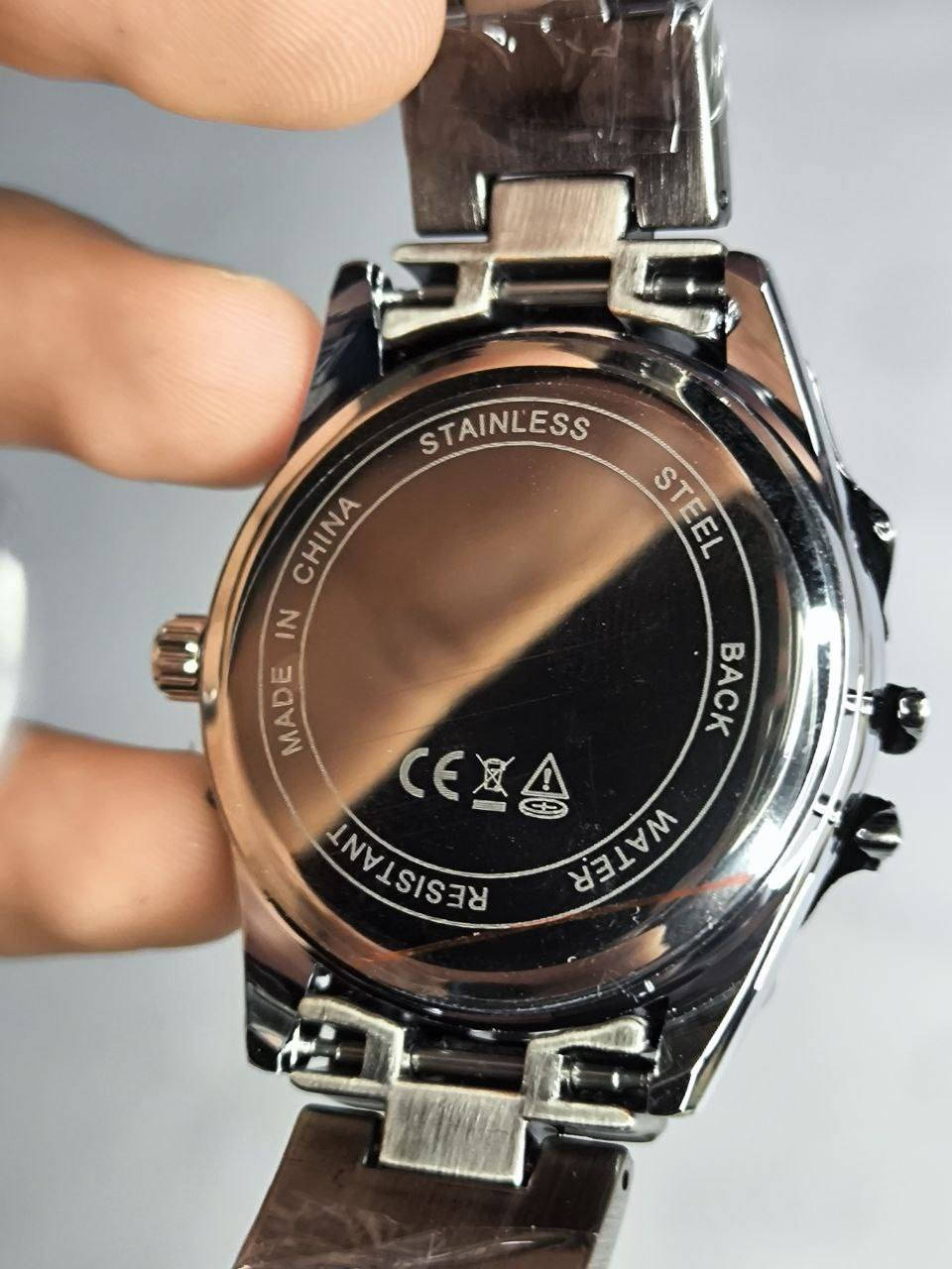 ساعة وارد اوربي DHL اورجنال شرسه
تحفة فنية 🥹🔥
بمحبين الرعب والفخامة
مكينة كوارتز 
ميناء شرسة وفخمة اسود مزودة بمنفذ تاريخ
اميال لامينوس 
مقاومة ماء وغبار 
زجاج معدني ضد الخدش 
قفل فراشة

ملاحظة :- متوفر قطعة واحدة فقط 

السعر :-30 الف ع اول تم
للحجز والاستفسار يرجى مراسلة الصفحه


**إذا كنت صاحب هذا الإعلان وتريد حذفه لأي سبب، رجاءا أرسل رسالة إلى الدعم الفني**