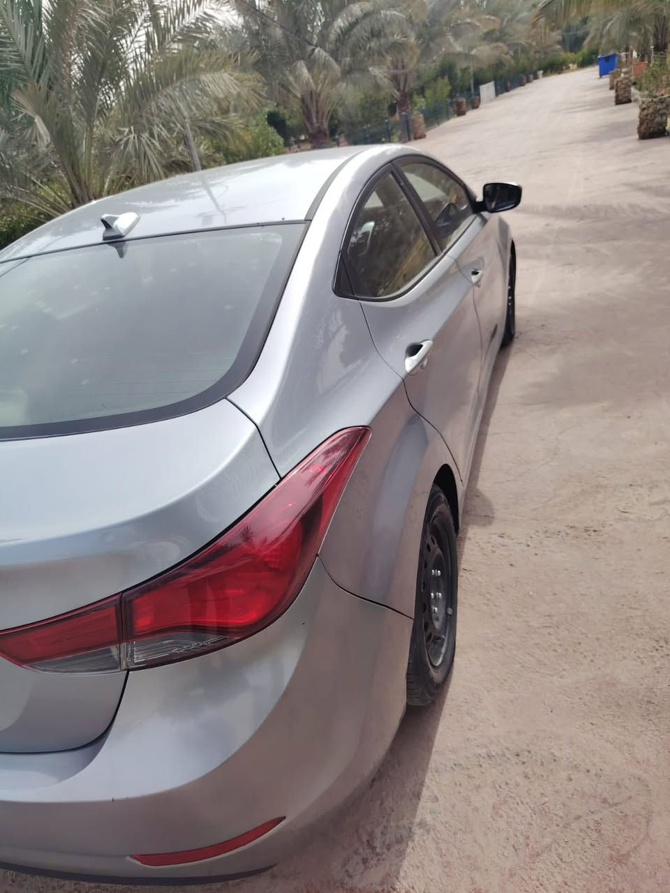 السلام عليكم النترا موديل 2016  مكينه 1800  نظيفه بمعنى الكلمه سياره حلوه كير مكينه تبريد تدفئه لغود و شواصي مكفولات  صدر جديد بيها بنيد اكلير و جاملغ امامي من امريكا ضربه خفيفه ونفسه معدلي كفاله  بأسمي رقم كربلاء سنويه لسنه 2030 هزه جديده
 مواصفات
شاشه کامره دور٠ 
کروس سرعه 
مانع انزلاق 
لایت زنون اصلي 
تحکم ستیرن جهتین 
شاشه صغیره للأعطال. 
 -نضام البريك ABS. 
 دسك حساس لضط الأطارات بالدشبول
 الشراي يتصل السعر120 وبيه مجال قليل للشراي مكاني كربلاء
لحد يراسل خاص 
شراي يتصل عل الرقم 
*********** CNN
