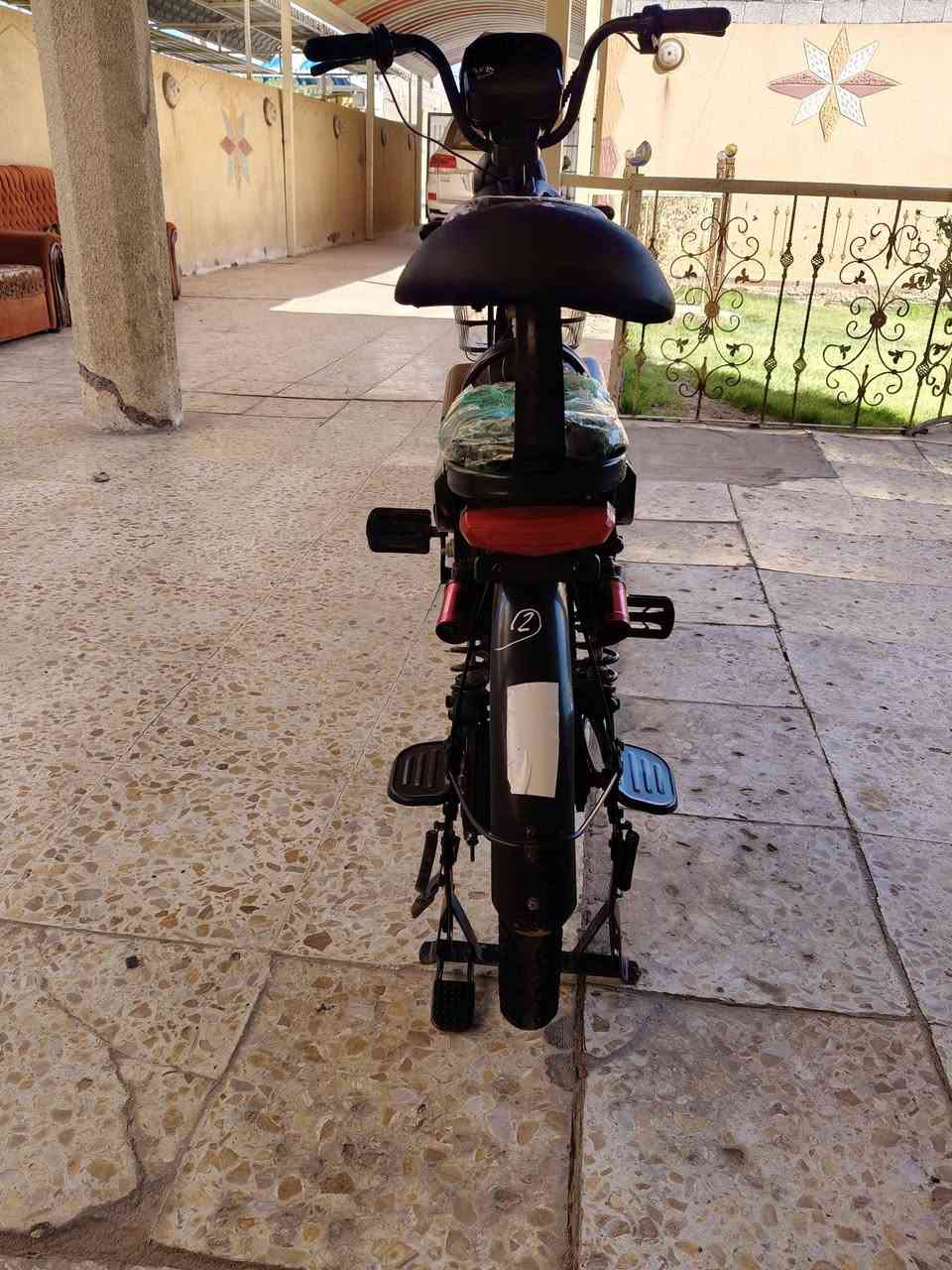 سلام عليكم للبيع دراجه شحن موديل 2023 دراجه نضافته 100% بطاريات 4 فول بطاريات ماصار أسبوع من بدلتهن مكاني أبو غريب الشيحه رقم ***********بي وتساب
