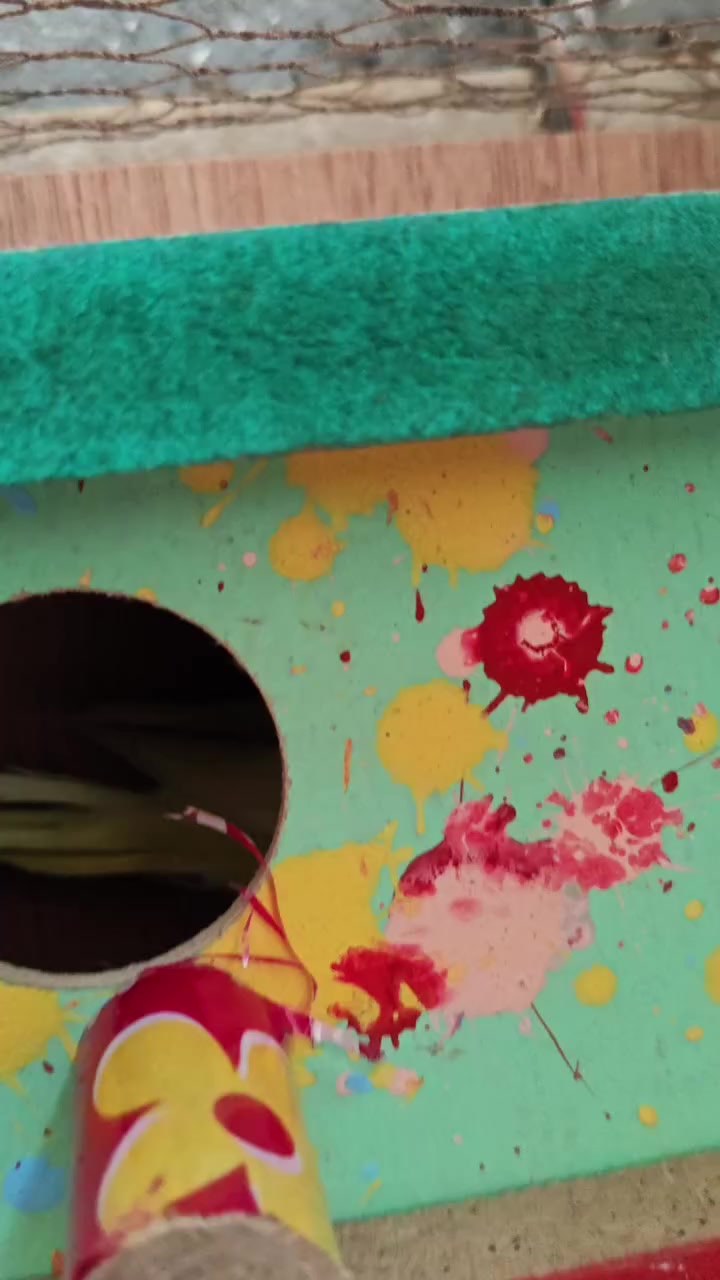 اسلام عليكم/زوج طيور حب / ع وجه مبياض متوازيات كلش😅سعر هنه ولخانه18وبيهن مجال / واذا وحدهن ب 12 وبيهن مجال 
  ((لخانه قياسه 50 س مربع )) قريب عل تقاطع حي زهور


**إذا كنت صاحب هذا الإعلان وتريد حذفه لأي سبب، رجاءا أرسل رسالة إلى الدعم الفني**