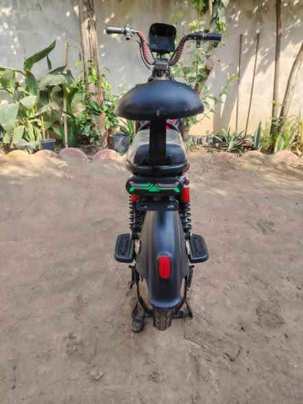 سلام عليكم ورحمه الله وبركاته دراجه شحن R9🏍 نوعيه كوريه MR عدد البطاريات 5🔋 جدد شرط سرعة 99 حقيقي 85☄️ ليت + بك ليت + اشاير + هورن 📣+ سماعه بلوتوث🎵🎶 = كل شغال شرط ✅+بصمة🔑+تشغيل عن بعد + شاحنتو الاصلية🔌 + حقيبة تنقفل🧰 و+نضام سرقة🔐  السعر (325) الف مكاني موصل حي الحدباء تواصل عبر الارقام التالية
‏‪0771 062 0326‬‏
***********
موجود واتساب دهوك
