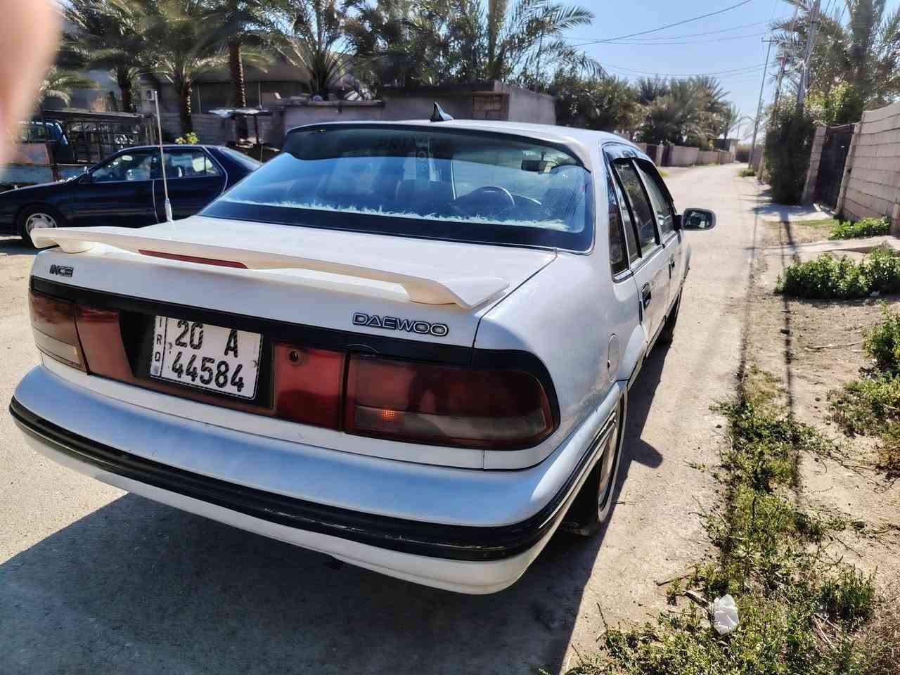 السلام عليكم ورحمة الله وبركاته
أخوان السيارة للبيع موديل 1994 السيارة رقم ديالى إنجليزي جديد هزة جديدة كاميرا شاشة بصمة السيارة نظيفة كير ومكينة مكفولات السيارة بحالة جيدة جدا وباسمي السنوية 2029
 ومكاني ديالى بعقوبة
السعر 39 وبيهه مجال بسيط 
 للاتصال على الرقم ***********
