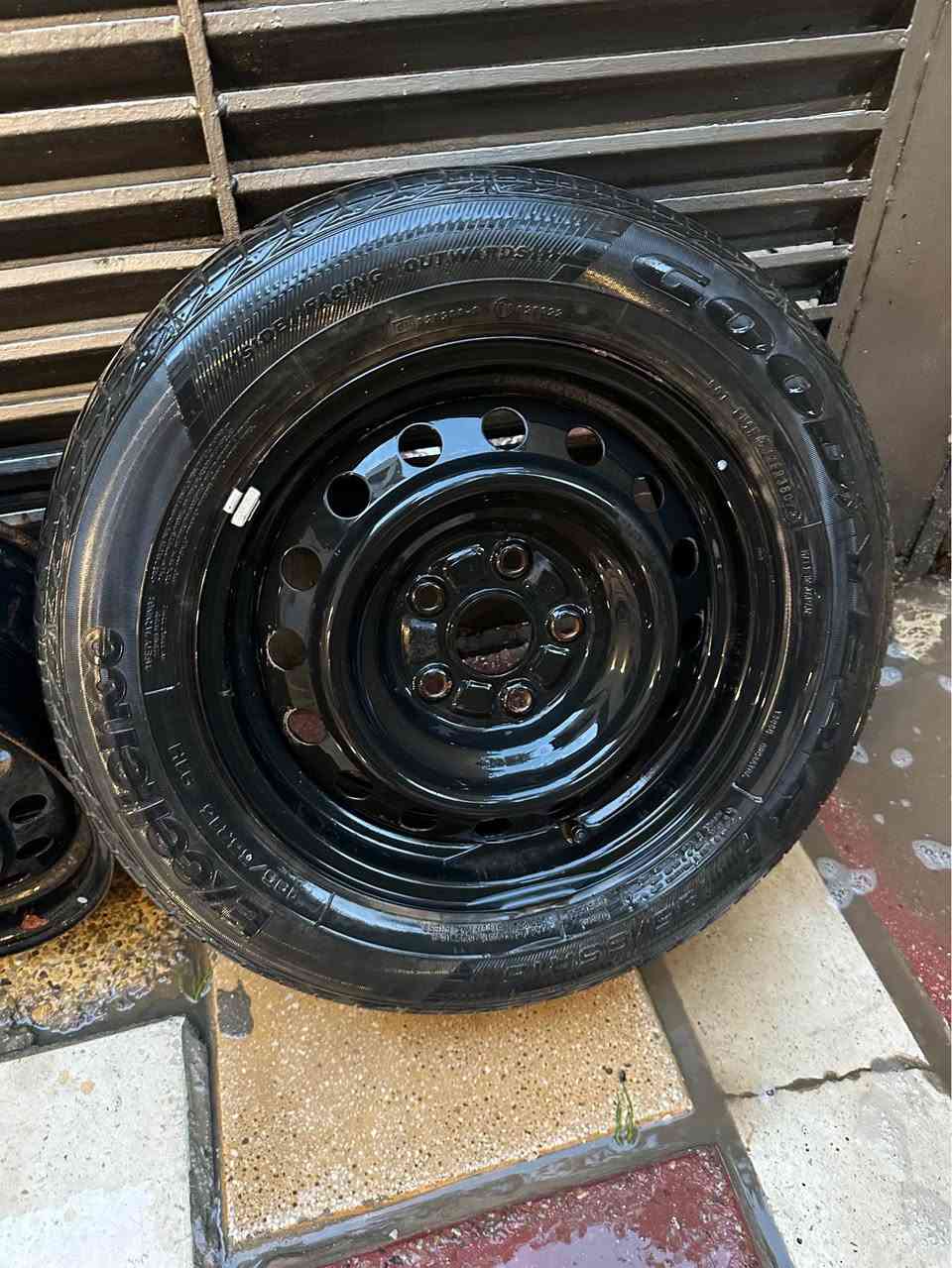 السلام عليكم ويل كورلا وارد امريكي اصلي مال شركة عدد 5 لافطر ولا عواج ولاتصليح السعر 125الف وبي مجال للاتصال *********** بغداد, العراق
