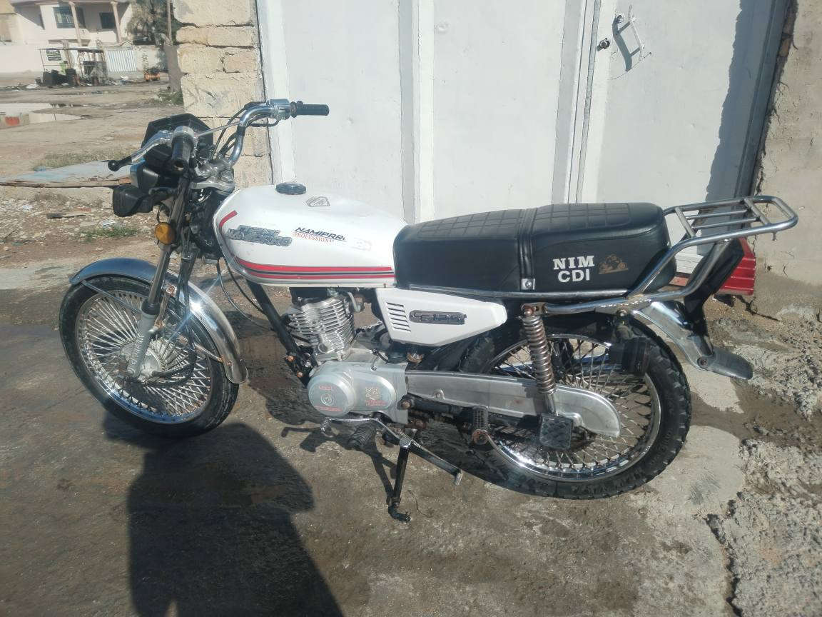 السلام عليكم دراجه اربعه كير مديل 20 أوراق سكنر السعر 500 بيهة مجال مكان نجف ***********
