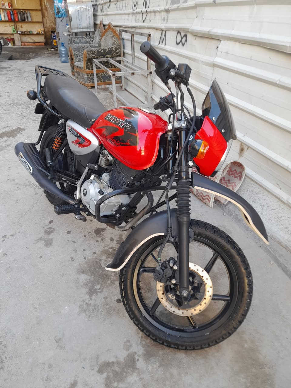 السلام عليكم دراجه بوكسر جديده موديل ٢٣ أوراق كامله مكاني كربلاء ***********
