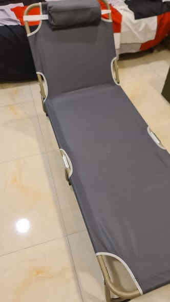 جرباية بهذا الشكل كما موضح في الصور والفديو.. وبنفس الوقت يصير كرسي استرخاء القطعة 25 الف. توصيل موجود 5 الف. خاص او على الرقم ***********
