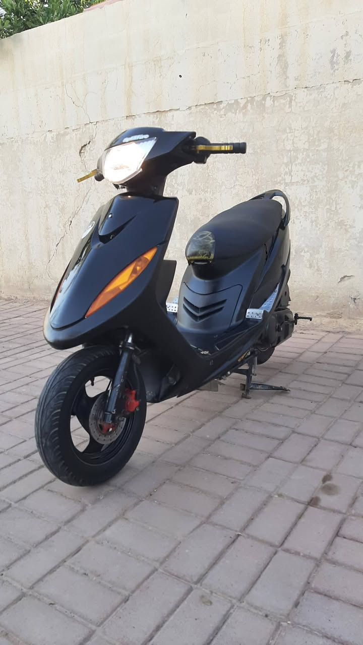 للبيع دراجه ماكس عدله  السعر خاص العنوان تكريت الزهور هاتف ***********
