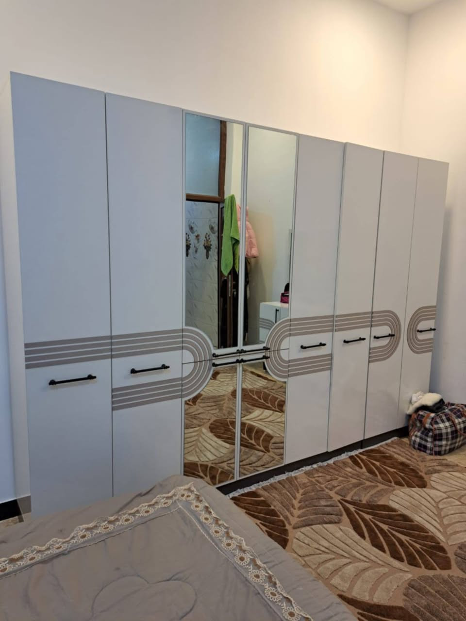 للاستفسار واتساب ***********
