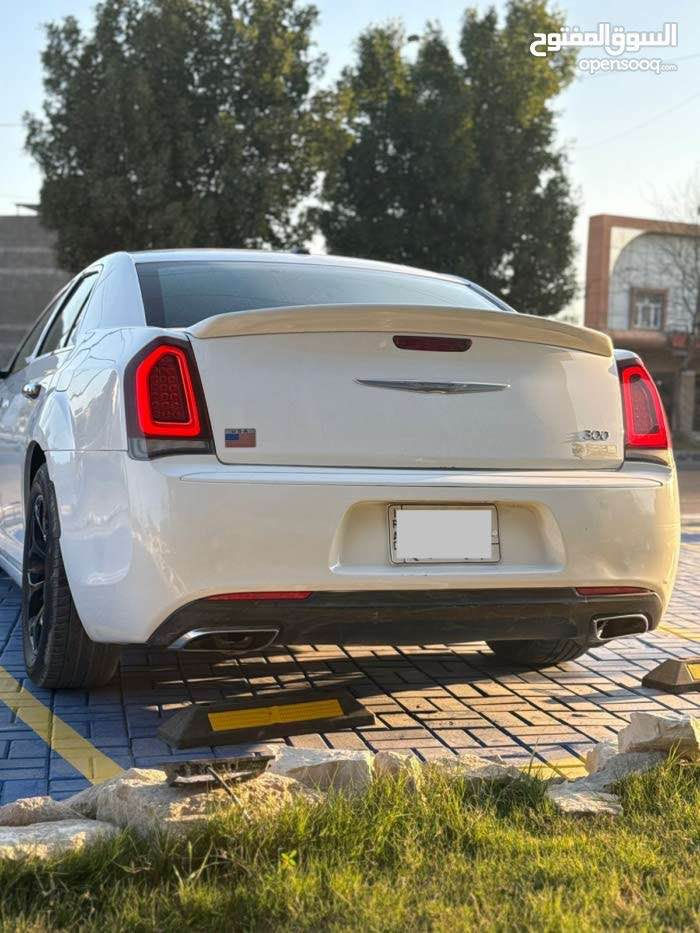 اوباما 2013 بصره حره تحويل وراد كندي دواخل عسلي مكفوله من اي ضربه لا بالخارج ولا بالعراق وهيه وراد كندي داخله كلين وحتى بالعراق مكفوله من اي ضربه والحمدلله بيه فقط صبغ . تجميل نص البنيد والجاملغ الامامي الايمن جزء منه مو كله والبيبان باب الصدر وباب خلف الصدر بيهن نصف صبغ يعني جزء منهن مو كلهن صبغ تقريبا نف الباب يعني السياره كله بيه 3 قطع صبغ فقط وبدون اي ضربه بجم كبس وبدون اي حادث فقط 3 قطع صبغ فقط وبدون اي حادث الباقي مكفول لايت زنون الأصلي يعني نهار عالي وناصي سعره 200 دولار السعر 158 مجال قليل استفسار ع رقمي ***********اضغط لإظهار رقم الهاتف متواجد واتساب او اتصال 
 واتساب او اتصال اضغط لإظهار رقم الهاتف *********** البصرة, العراق
