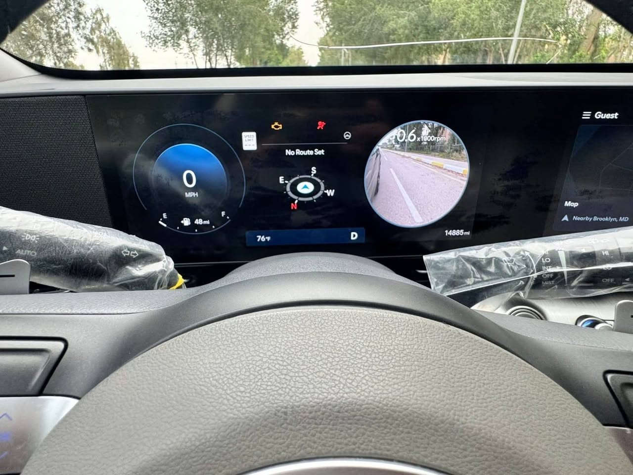 السلام عليكم
هونداي كونا لميتد الشكل الجديد 
2025Hyundai Kona Limited !! 
مواصفات خاصة لمتد 1/1  
 

ايرباك دركة فقط
كلشي بلادي حته الراديترات بلاديه 
ماشية فقط 14 ميل 
رقم بغداد باسمي 
محرك 1600 توربو دووش 190 حصان مع گير اوتوماتيك 8 سرعات 
وراد امريكي 

1- بصمه + بصمه ابواب لمس + بصمة تشغيل عن بعد 
2- بانوراما 
3-كيج الكتروني متغير 
4- رادارات كل التجاهات مع كاميرات عدد 4 امامي وخلفي وجانبي مع رؤية 360 درجة بيرد فيو
5-كير تعليگ بالستيرن
6-نقط عمياء
7-رادارات وتنبيه الخروج عن المسار 
8-قيادة الية 
9- تتقدم للامام وللخلف ب بصمه 
10-هندبريك بصمه
11-كشنات جلد
12-كشنات كهربائي 
14-كشنات تبريد وتدفئه امامي خلفي وتدفئه استيرن
15-بك لايت لد
16- لايت لد + زينون
17- شاشة كبيرة لمس
18- تثبيت سرعة
19- كاميرات اشاره تظهر بلدشبول
20- اشارة جانبيه
21- ويل كب كبير كروم حجم 19 مبطن 
22-تحديد مسار 
23-صندوق كهربائي
24- فول تحكمات ستيرن
25-تبريد لمس
26- شحن وايرلس
27-نظام gps خرائط
28- شفتات كير ب ستيرن
29- حساسات امامي خلفي 
30 - تشغيل عن بعد 
31 - اوتو بارك 
32 - المرايه الوسطيه (اوتو دم ) يعني الي وراك مشغل عالي المرايه اوتماتيكي اصير سوده ما تعكس ع العين 
33 - مود ادرايف ( نورمال - سبورت -سمارت ) 
35 - نظام نزول منحدرات
37 - تبريد قطعتين منفصل ومناخ متغير امامي و خلفي 
38 - شاشه ابل كار بلي واندرويد اوتو
‏39- AUTO HOLD
40- السماعات شركة BOSE صوت محيطي 9 سماعه 
مكاني بابل مسيب
*********** السعر 180 وبيها مجال
