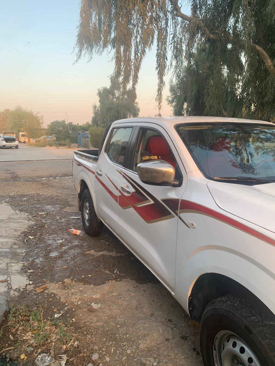 سلام عليكم للبيع نيسان نافارا موديل ٢٠١٧
محرك، ،گير، كل شرط  لا سرف ولا بخار 
بنيد جملغ سبغ 
بدون شاصي  شرط  سياره حلو ماشاء الله 
ماشي  ١٤٠ الف كيلو 
مكان اربيل  
سعر  ١٢٧
***********
