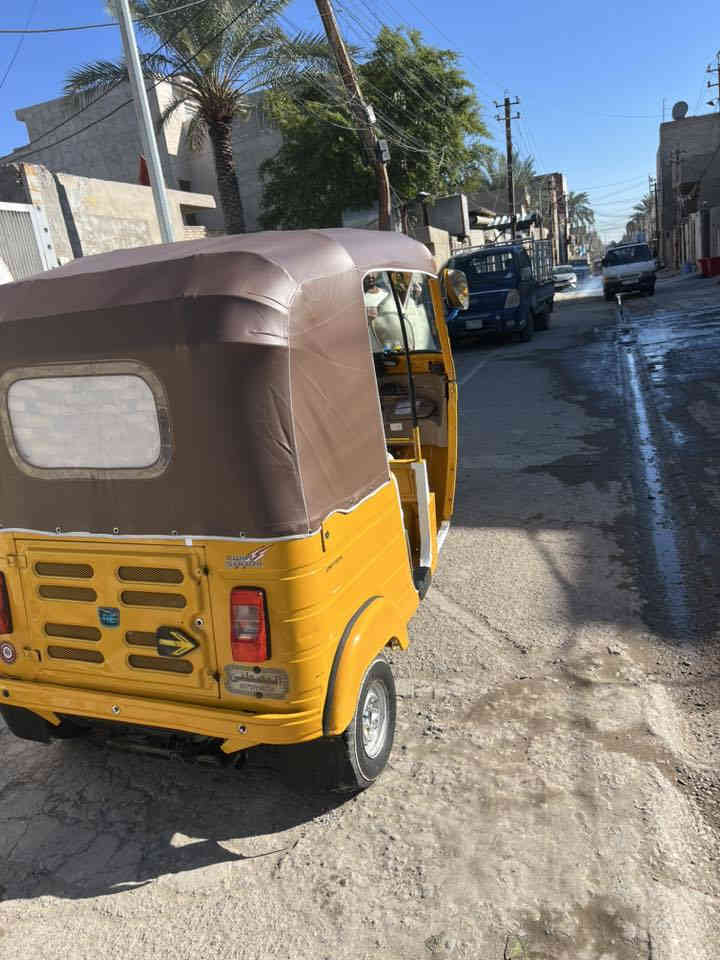 السلام عليكم تكتك موديل 19 شهر 5 مضلع التكتك مكفوله من الضربه ول صبغ بس الدوس معمره   أوراق المصطفى مكفولات تخم تاير جواها الكهربائيات كلها شغاله السعر 5100 وبيها مجال قليل بغداد العبيدي ***********￼
