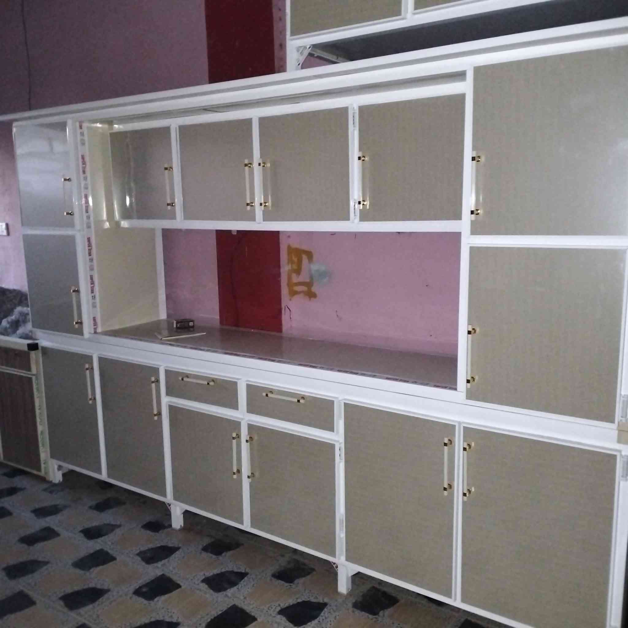 السلام عليكم 
مخزن حميد المفرجي 
يوجد لدينا جميع انواع الكاونترات العنوان كركوك حي النصر٢ بدايت سايدين مركز شرطة العروبه قرب جمله ابو ريان ***********
***********وتساب
