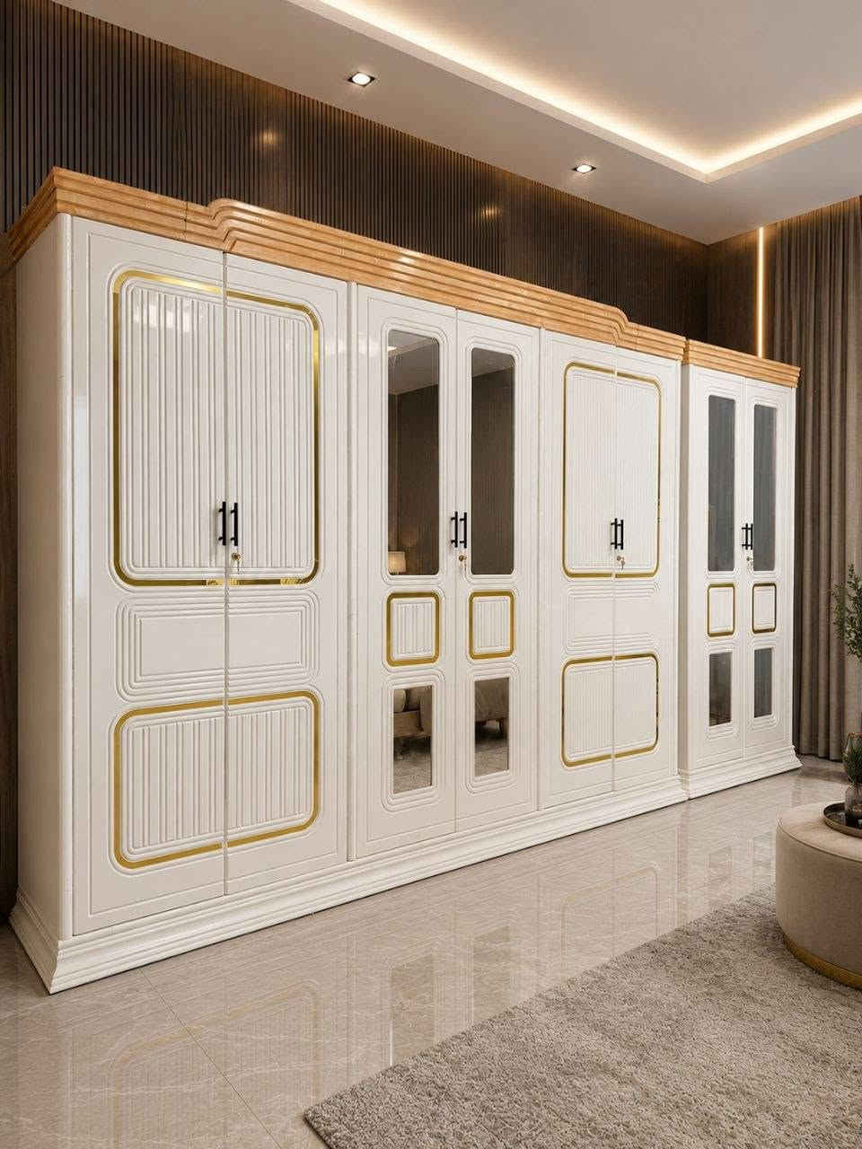 🔥 فخامة تُحكى... وجودة تثبت نفسها 🔥
غرفة نوم ملكية بتصميم راقٍ وتشطيب فاخر ✨
✅ نجارة عراقية 100% ✅ 6 أبواب مع ملحق داخلي ✅ لون أبيض أنيق مع تعتيق بيجي ولمسات سيبو ذهبي فاخرة ✅ تتكون من 10 قطع متكاملة ✅ مجرات سكك حديد ثقيلة التحمل ✅ ظهر چرجوبة شد براغي دفن لثبات وقوة أعلى ✅ داخل صاج طبيعي ✅ واجهات CNC حفر بالخشب بدقة وإتقان ✅ دوشمة خياطة يدوية فاخرة ✅ شازلون مع خزن عملي وأنيق
📏 القياسات: ▪️ الارتفاع: 2.60 م ▪️ العرض: 3.30 م ▪️ زاوية الملابس: 115 سم بارتفاع وعمق الكنتور
السعر مليون و٩٠٠
شامل شد ونقل داخل بغداد 
محافظات كروه مناسبة جدا 
للحجز والاستفسار الاتصال على الرقم ‏ *********** ‏
