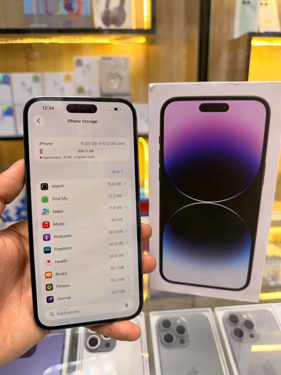 🔥اقوه عرض 🔥
ايفون 14بروماكس لون مميز بنفسجي  ذاكره نص تيره ركز (512) بطاريه91 🔋 نموذج M كارتون مطابقه   
 ممبدل بي شي مع ضمان 5 ايام  نضافه 100‎%‎ زلغ ما بي يخبل وتر بروف كامل ملحقاته الجهاز نضافه كانما فاتحه من الكارتونه بلحاسبه كله نورمال   
مكاني  كربلاء تحت جسر باب طويريج مركز ابو حيدر للمبايل
☎️*********** 
سعر  950 الف
