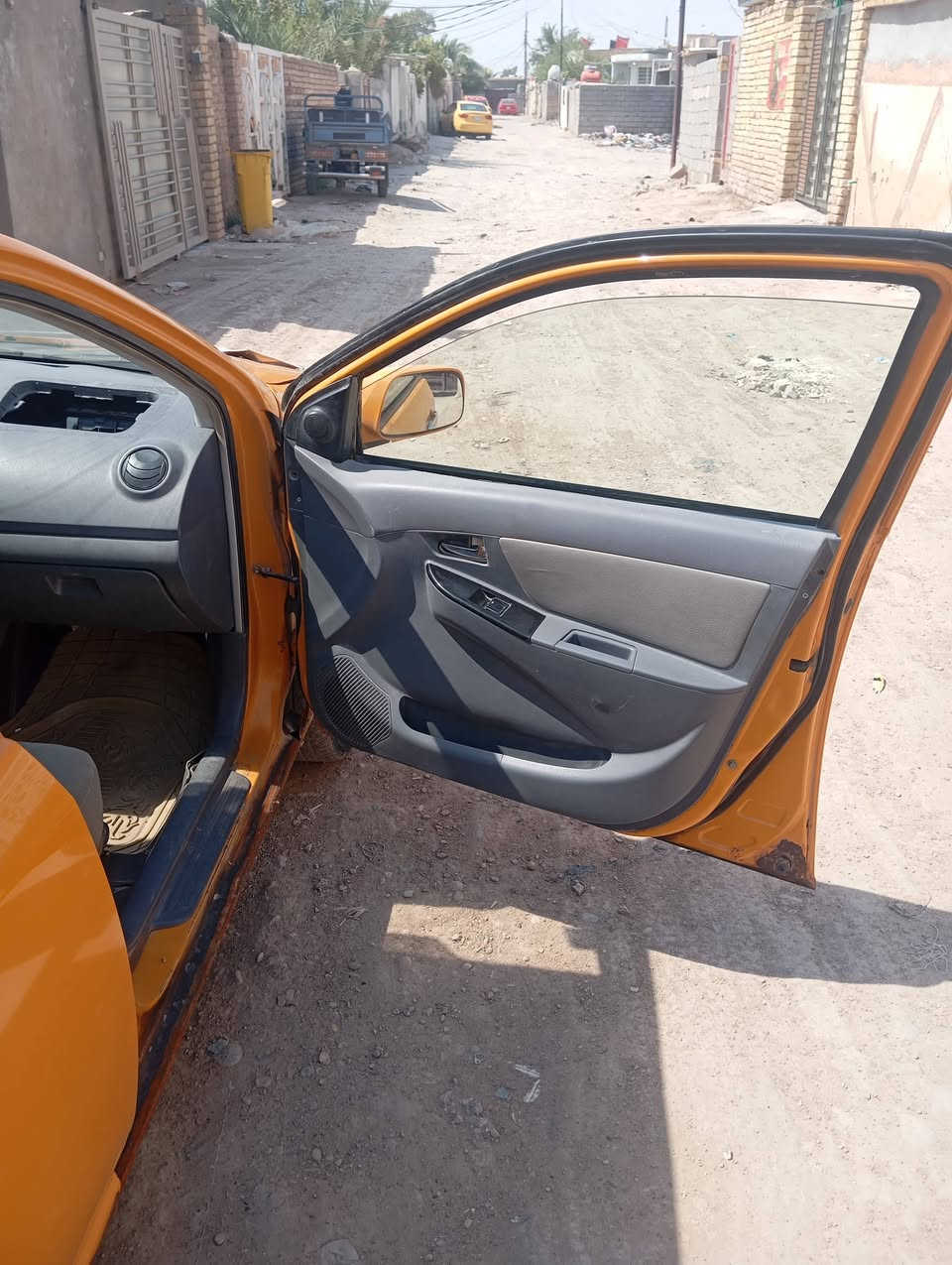 جيلي ام كي مديل 12 سنويتها للـ30 واسط الرقم الجديد إنكليزي
السلام عليكم 
جيلي مديل 12 Mk
كير  خير من الله المكينه بيها كازكيت 
صدر لامامي توني مبدله الخلفي نص عمر 
تايرات ٨٠٪
كهربائياتها كلها شغاله 
جام كهربائي سنتر لوك 
مصفره غرامات 
مصلح هلالات ودوس بدون صبغ 
سعرها 20وبيها مجال 
مكانها بالكوت 
للاستفسار ***********
