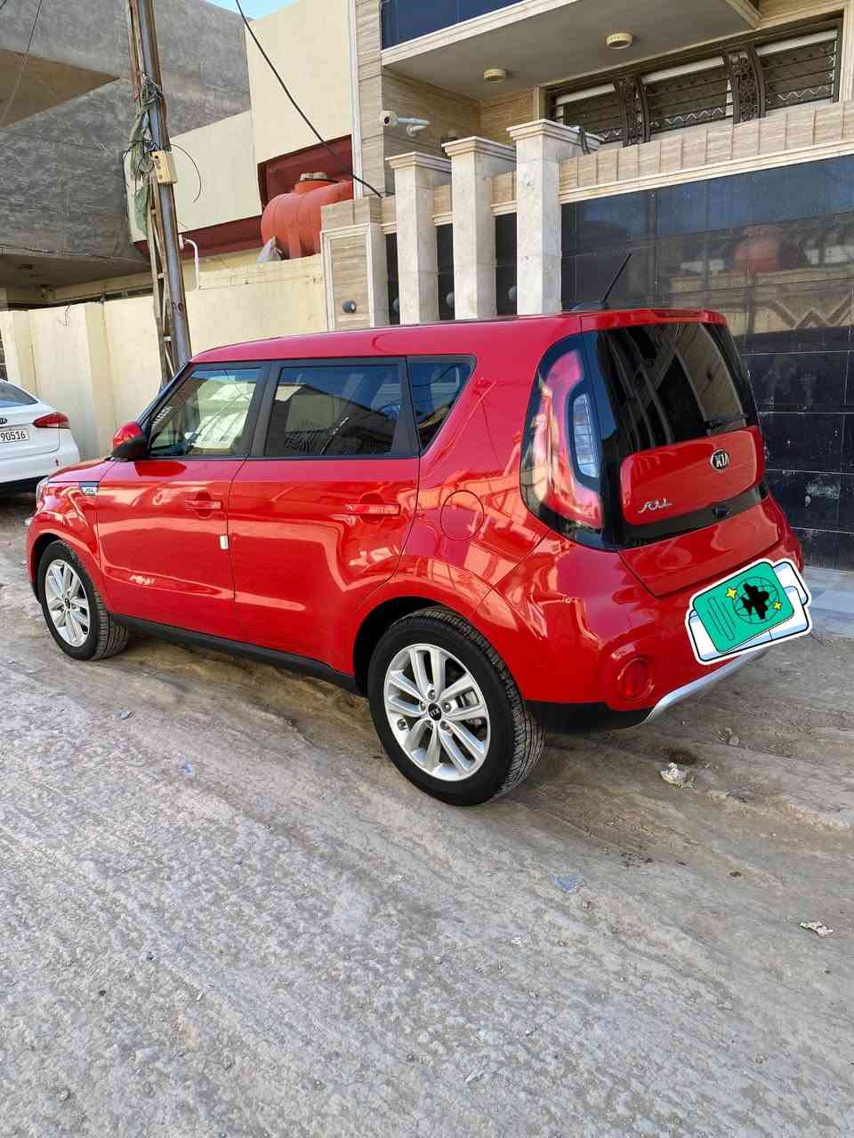 ياالله السلام عليكم صول للبيع موديل 2018. كفاله سياره لاجراد ولارصعات ولاقطره تكحيل ماشيه 76 جاهزه من كلشي تخم تاير جديد حداديه جديده تبريد ثلج مواصفات باب ثاني تجي شاشه  وتحكمات استيرن ونظام eco ونظام السبورت ومثبت سرعه كلها ليبل واحد حتى دعاميات رقم بابل جديد وبسمي والهزه مالتها هم جديده كير مالتها AT كفاله وصور الحادث مال امريكا موجود بالمنشور والبنيد نفسه مصلح تصليح ويه للعلامه يعني برغيي مامفتوح مكينه 2000 لاتنقيص ولاتبخير ولا صوت سياره عارضها ب130 وبيها مجال كلش بسيط وهذا رقمي من يعجبك المنشور اتصل واني خادم وهذا رقمي وبي واتساب هم ***********🤎
