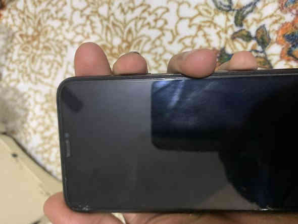 السلام عليكم من رخصت لادمنَ عندي آيفون 11برو ماكس ذاكره256بطاريه76شرط مبدل شاشه من شركه جهاز حيل نضيف السعر360وبي مجال رقم***********تحياتي
