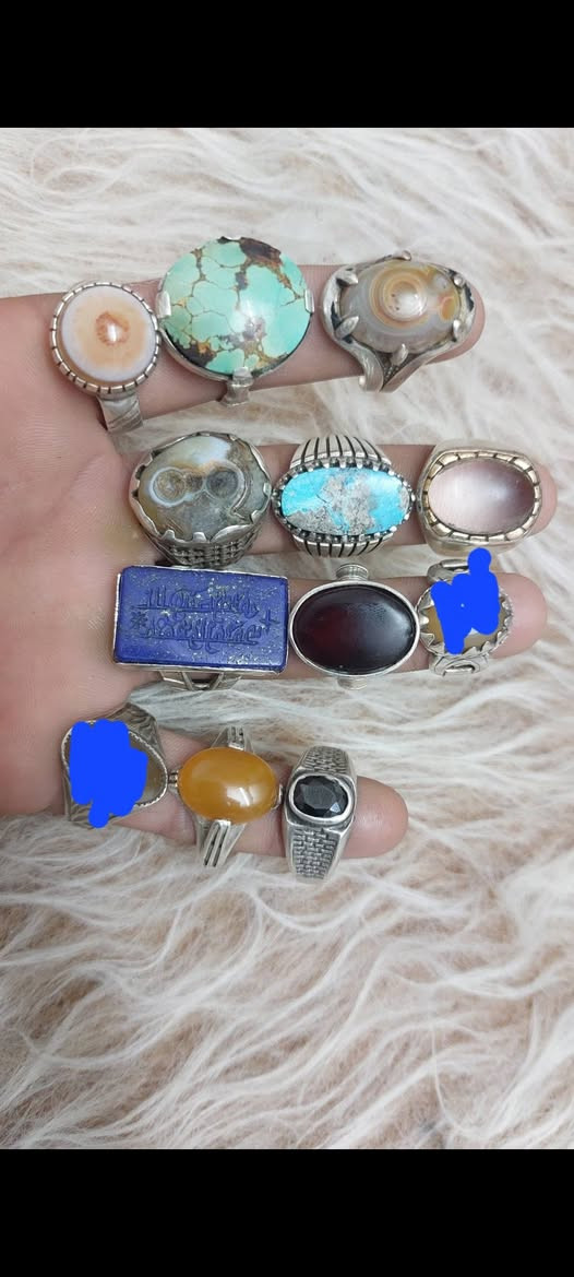 للبيع  شلع محابس فضة عراقيه 925 صياغات يدوية العدد 13 قطعة (السعر 325 شلع) الشراي يراسلني خاص ويتدلل


**إذا كنت صاحب هذا الإعلان وتريد حذفه لأي سبب، رجاءا أرسل رسالة إلى الدعم الفني**