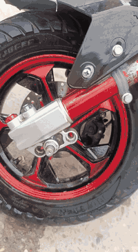 سلام عليكم دراجه شحن كهربائيات كله شغاله 6بطاريات بيه حساس سرقه وياه بصمه  بيهم نضام بك R دراجه جديده الله شاهد تجي تشوف بعينك وتكلب براحتك سعره 720 مكاني زيونه دريم ستي رقمي *********** وشراي بخدمته
