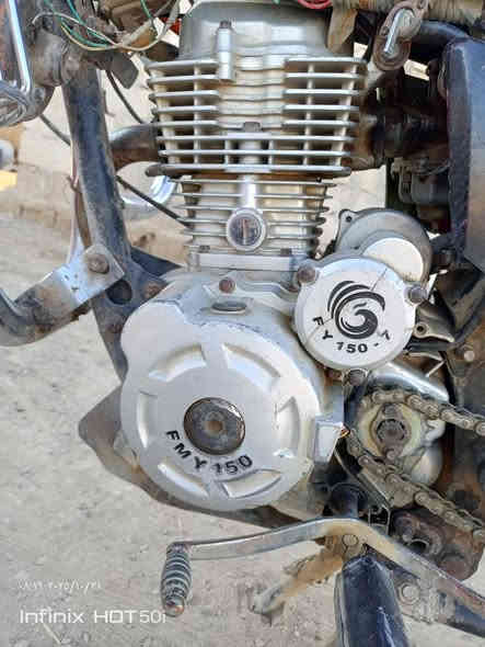 السلام عليكم دراجه للبيع موديل 19 كلك اكفله من السرقه كهربائيات اشاير كلها شغاله محرك ما مفتوح السعر 350 وبيها مجال الرقم  ***********
