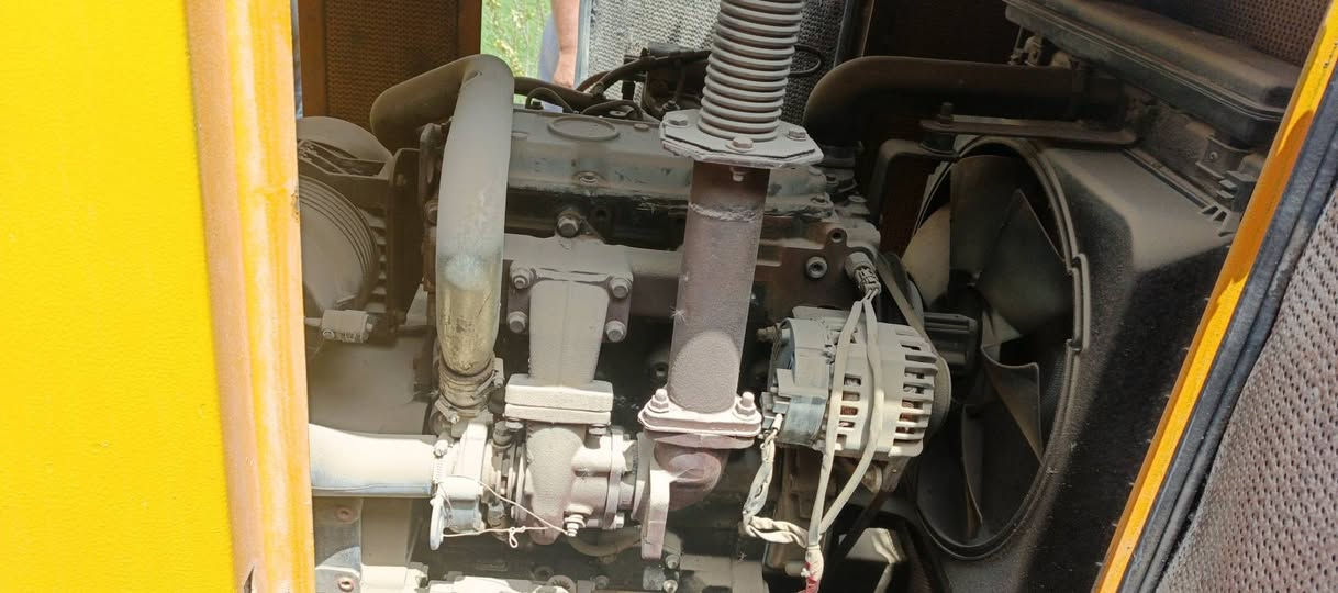 سلام عليكم صيانة جميع أنواع المولدات بيركنز كمنز كيه وتنصيب هاتف ***********
