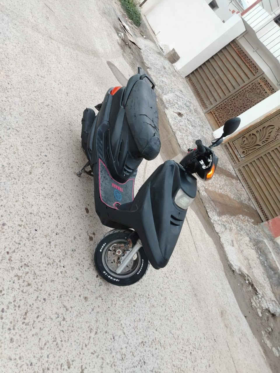 السلام عليكم
دراجه فراشه فضائي سرعه  140 محرك مكفول لاتنقيص ولا تبخير سلف هندر شرط دفره وحده شغالات والماطور كهربائيات كله شغاله عدا آلاشاير كيج بانزين شغال دبلات اماميه وخلفيه جدد لايت شغال بك لايت شغال  تايرات جدد شديتهن  استانات تعليك وصفح شغالات قبق البانزين والجنطه علسويج كفرات كلها بلاديه والدراجه مكمله والصور كدامك والدراجه انضف من الصور

السعر 300 وبيها مجال للطيبين 

👍 مكاني اسحاقي مركز ناحيه شارع العام 
للاتصال علرقم ***********
