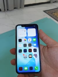ايفون 11 • نظافة 90% • بطارية 76%