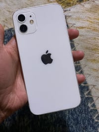 آيفون ١٢ • ذاكرة ٦٤ • فيس إيدي متوقف