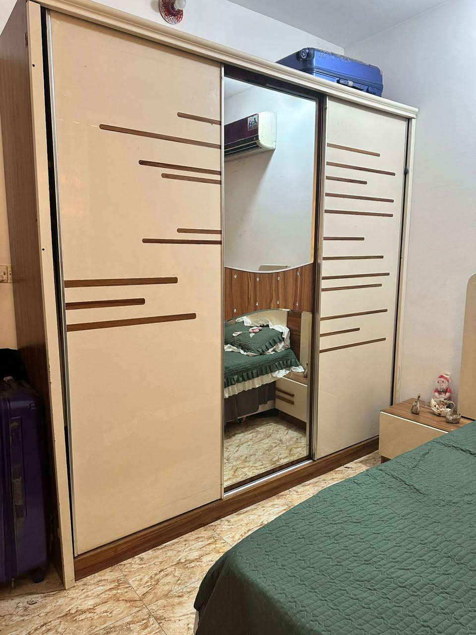 غرفه تركيه نضيفه للبيع المكان الشعب حي البساتين


**إذا كنت صاحب هذا الإعلان وتريد حذفه لأي سبب، رجاءا أرسل رسالة إلى الدعم الفني**