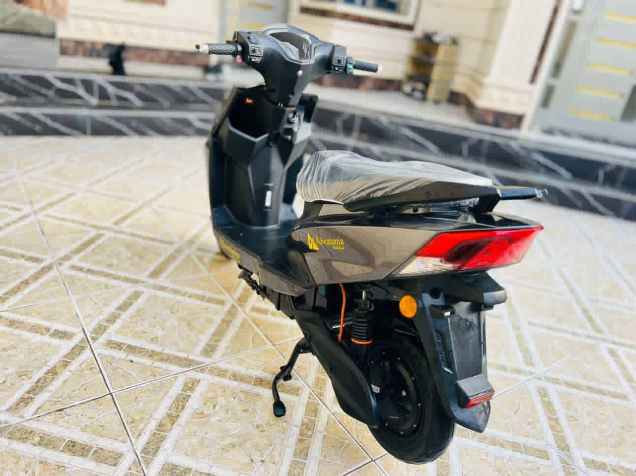 سلام عليكم
دراجه شحن للبيع
مستعمل يومين يعني ماشي 50 كيلو فقط
شرط نضافه ولفحص 
1 6 بطاريات مسطرة 40 امبير مو الدبل ولا الاصغيره الاكبر شي بل سوك 
2 تمشيك فوك ال 60 كيلو 
3- لايتات زينون عالي وناصي
4- سويجين وبصمتين
7- تتحمل وزن 180 كيلو
8-نضام R
9- مثبت سرعه 
10 - ملف 1200 
11- تايات جدد شرط لفحص+ويالات رياضي
12- بريكات شرط بل مكان هبدوليك دهن
13  مثبت سرعه
دراجة هواي بيها موصفات 
السعر خاص او الاتصال على الرقم 
الرقم  ***********
((((((عنوان موصل جانب ايمن  ))))))
دراجة ماشاء الله للبيع
